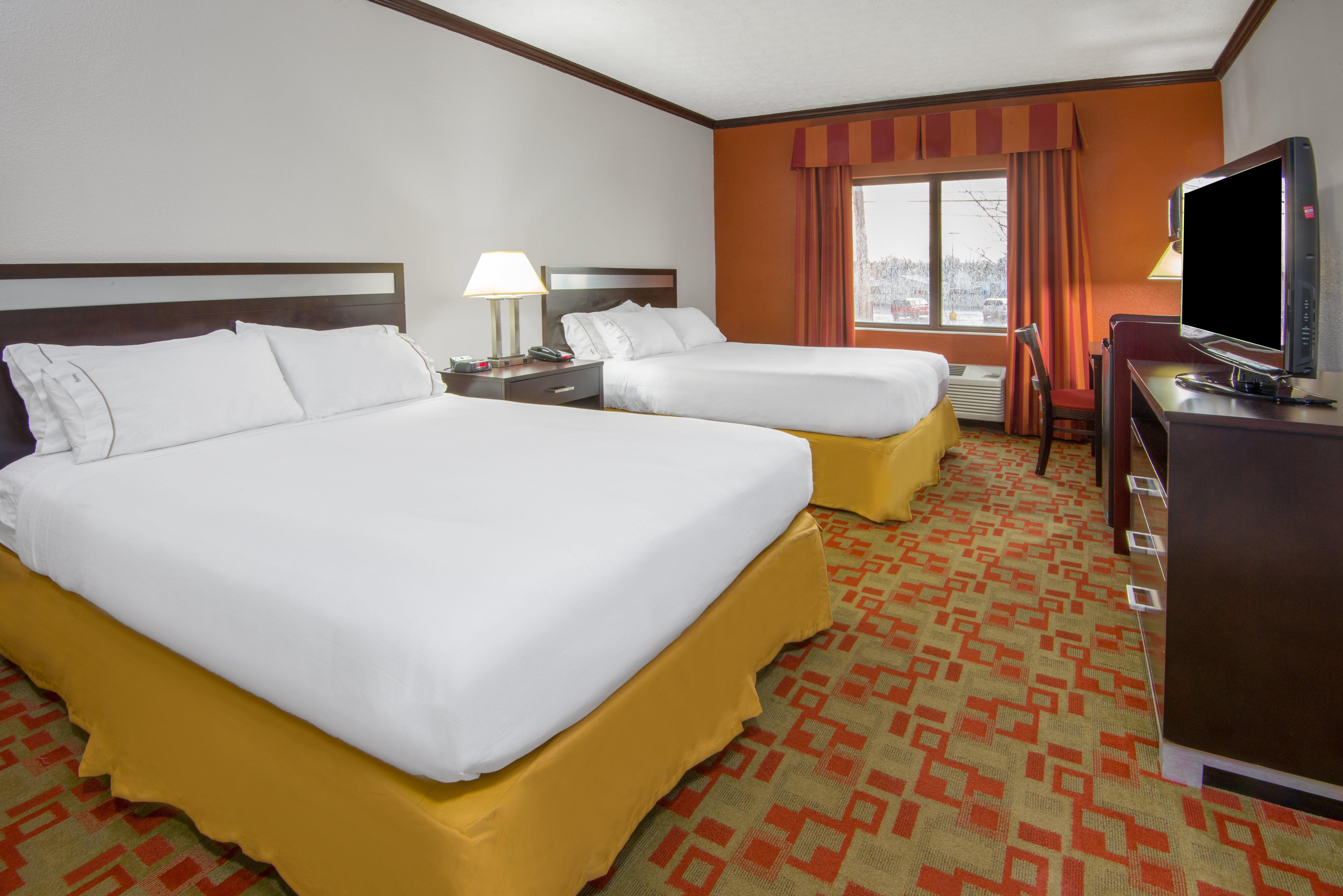 Holiday Inn Express Cleveland Airport - Brook Park By Ihg Exterior foto