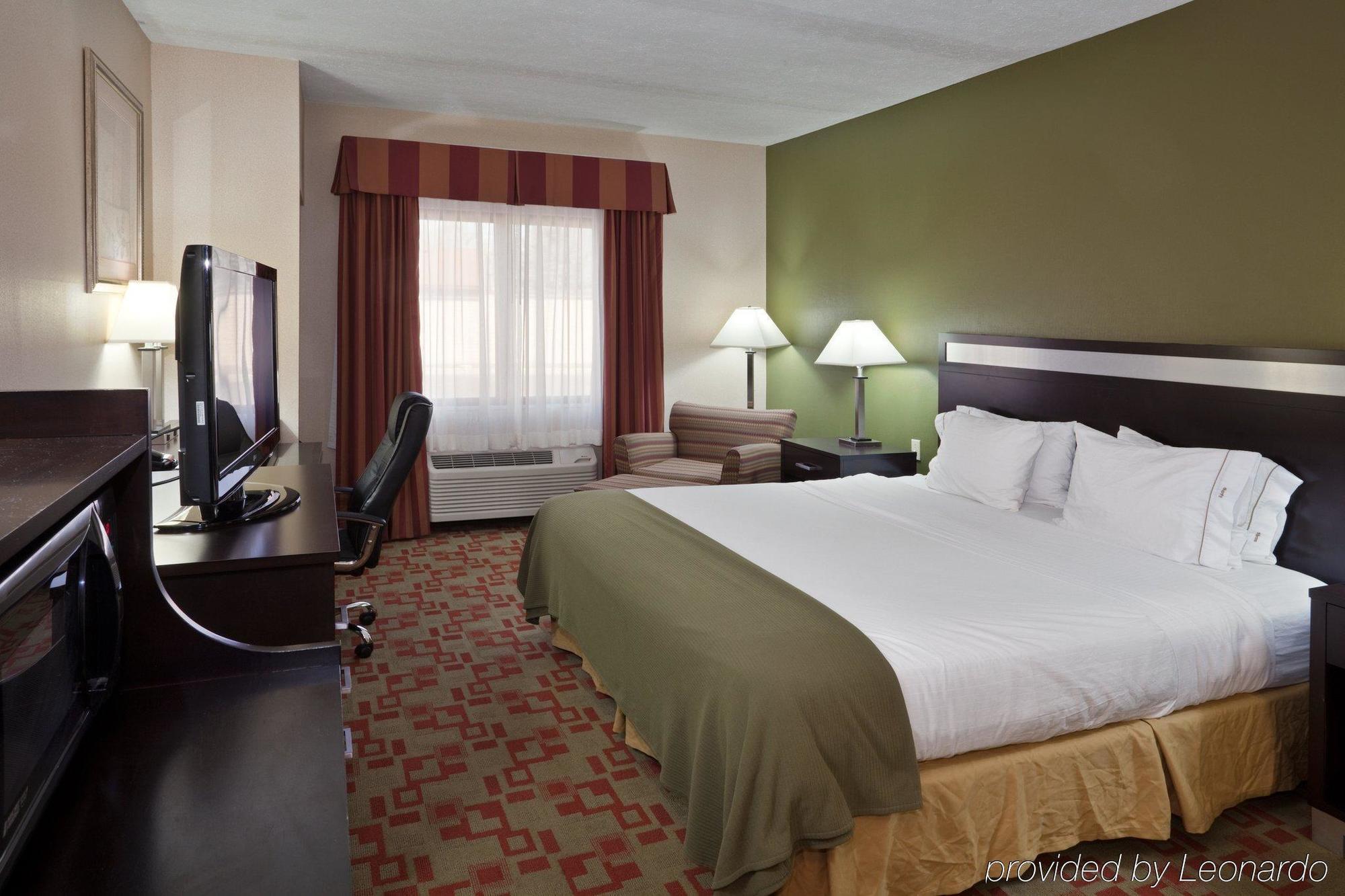 Holiday Inn Express Cleveland Airport - Brook Park By Ihg Cameră foto